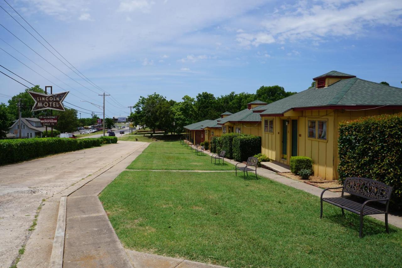 Lincoln Motel Chandler Экстерьер фото